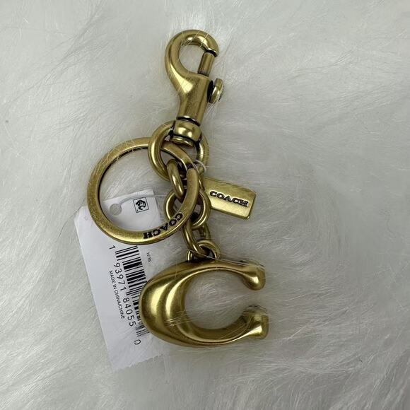 Coach Signature C Bag Charm Key Chain Key ring In Brass/Gold 1635 NWT - Picture 2 of 6